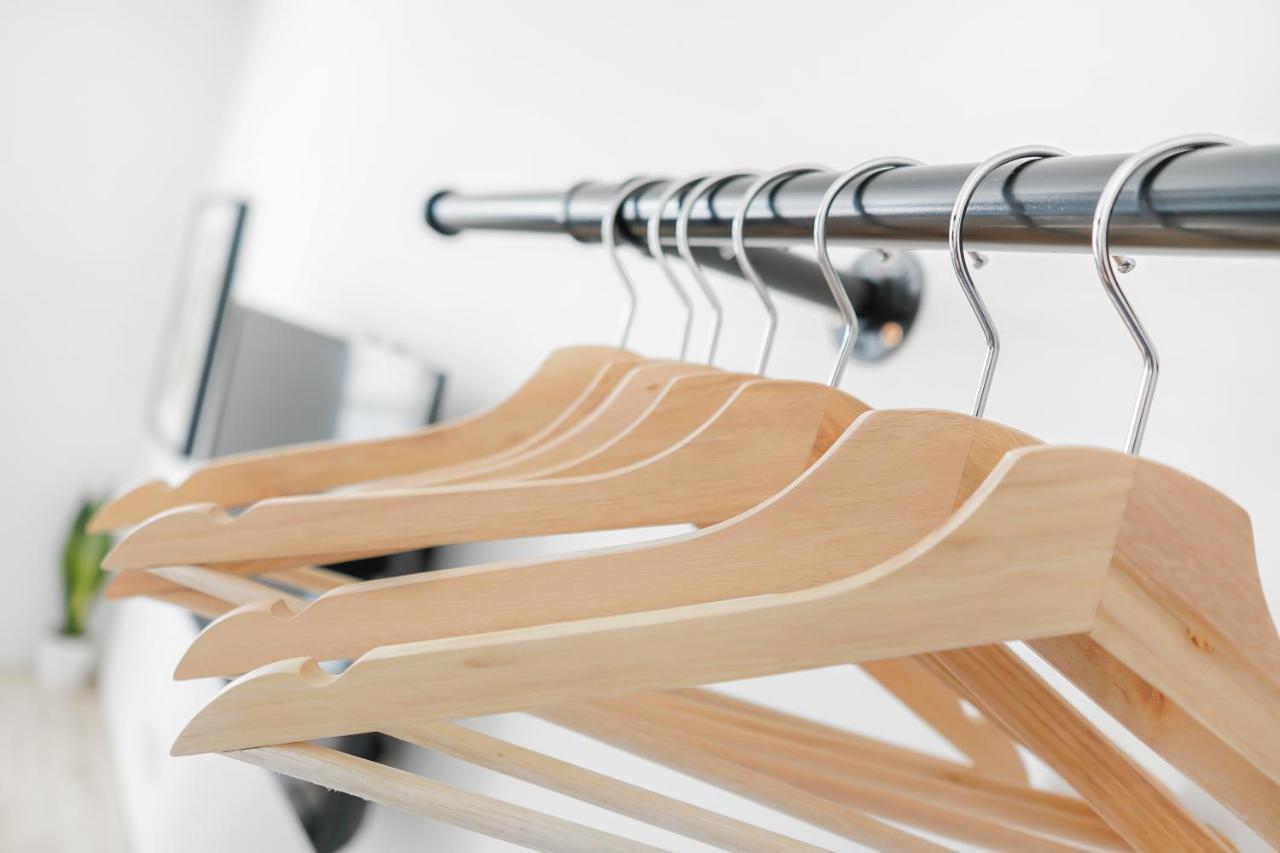 Stylish Eco In With Kitchenettes - Perfect For Contractors And Makers